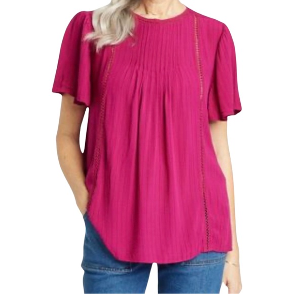 Knox Rose Tops - NWT flutter sleeve top by Universal Thread.